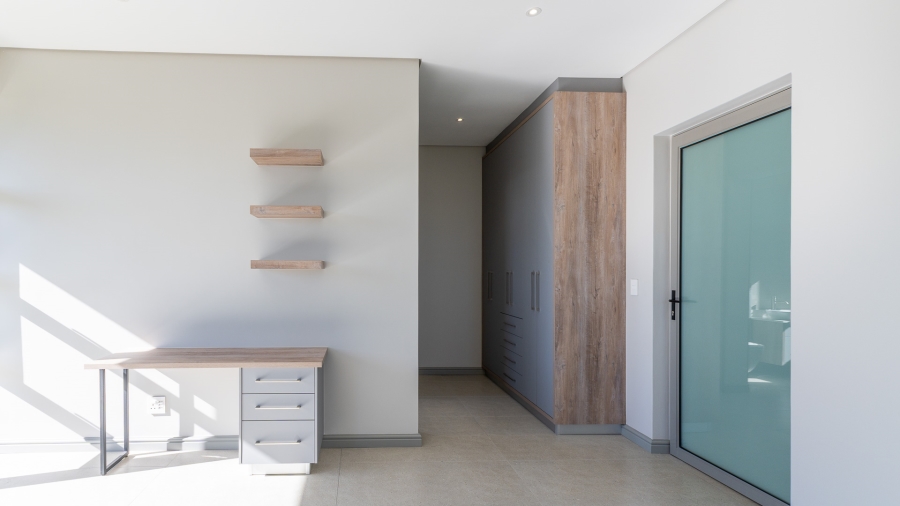 4 Bedroom Property for Sale in Oubaai Western Cape